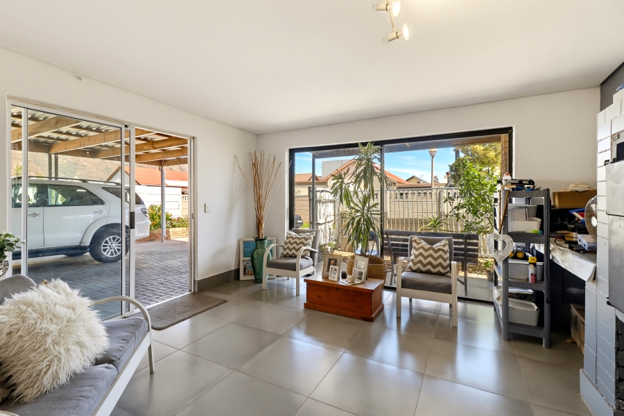 3 Bedroom Property for Sale in Pine Acres Western Cape